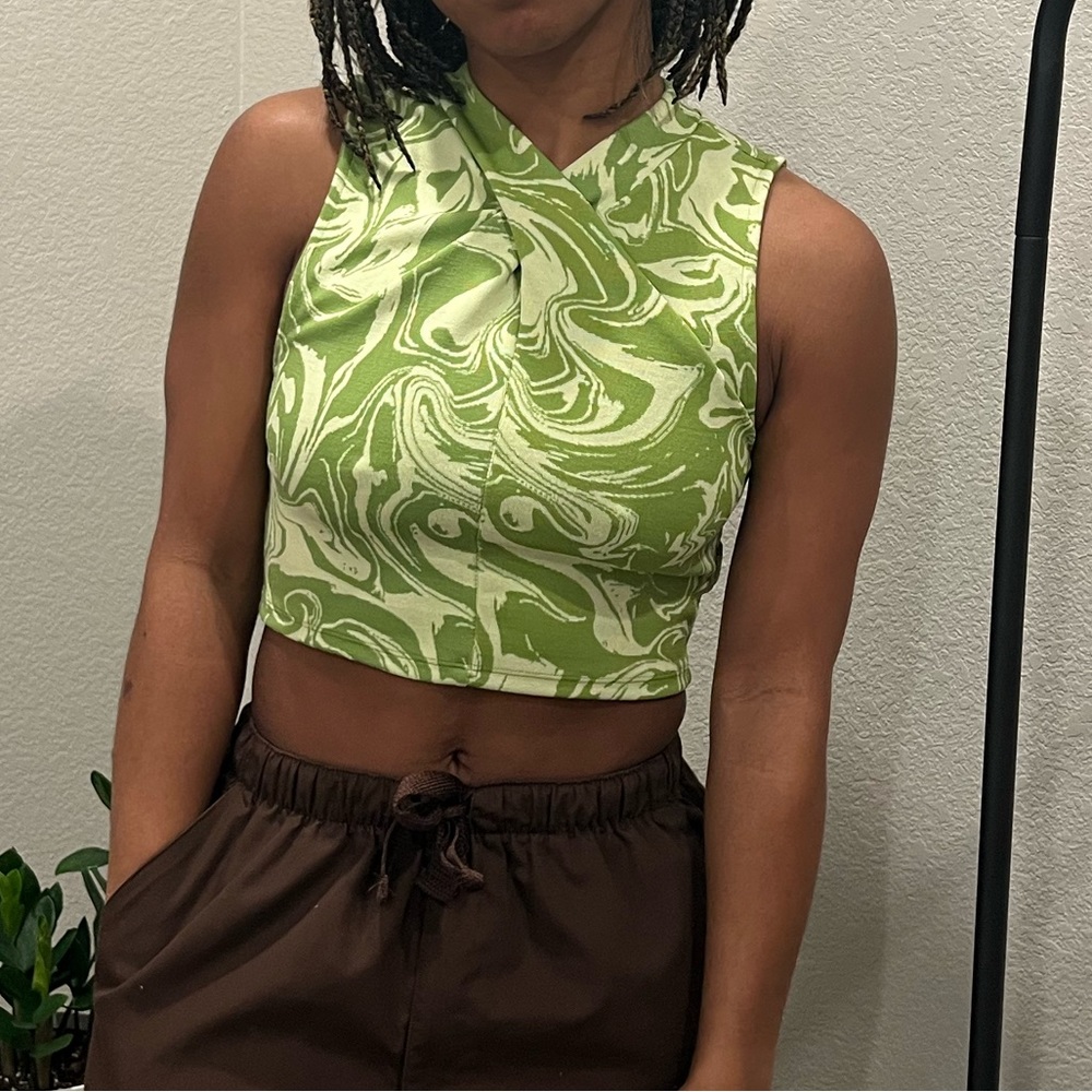 Cute Zara crop top